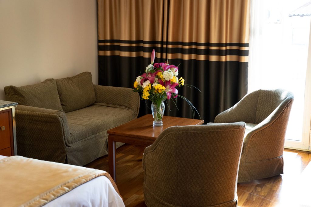 Suite 2